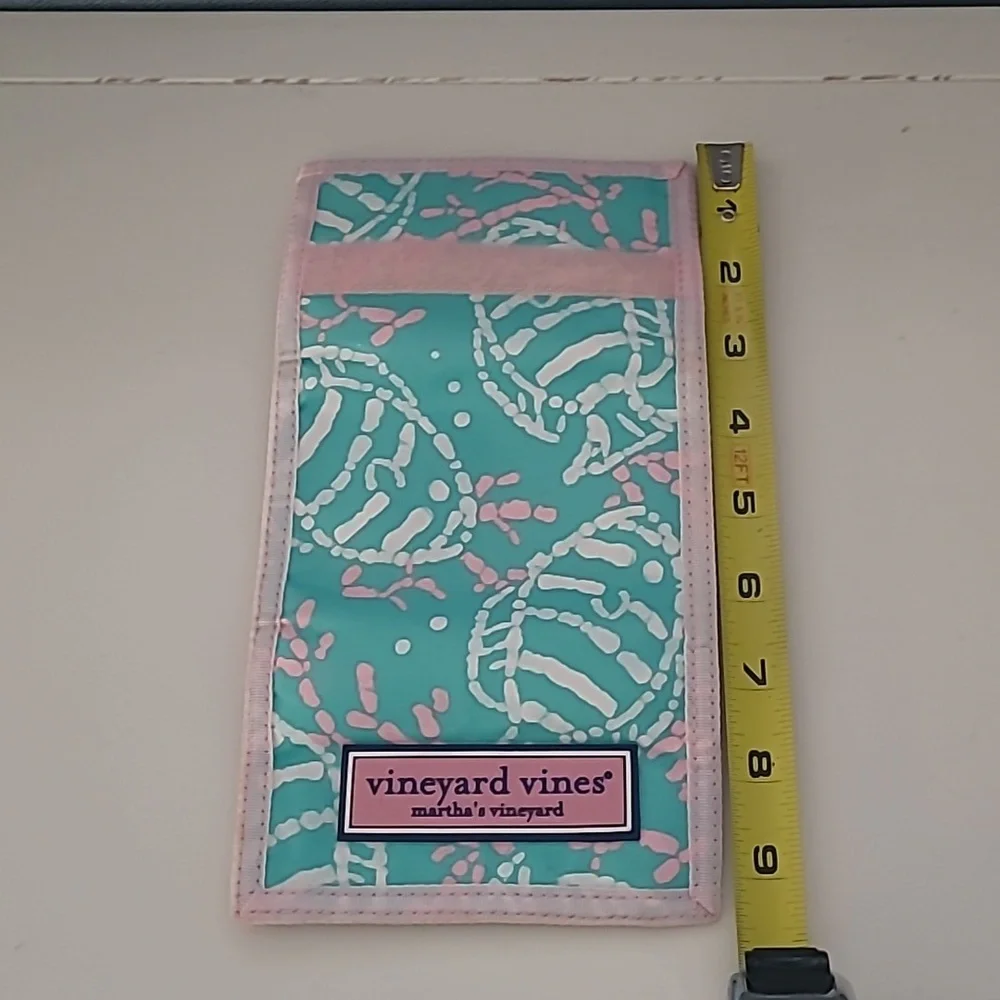 Vineyard Vines Tri Fold Wallet In Martha's Vineyard Print